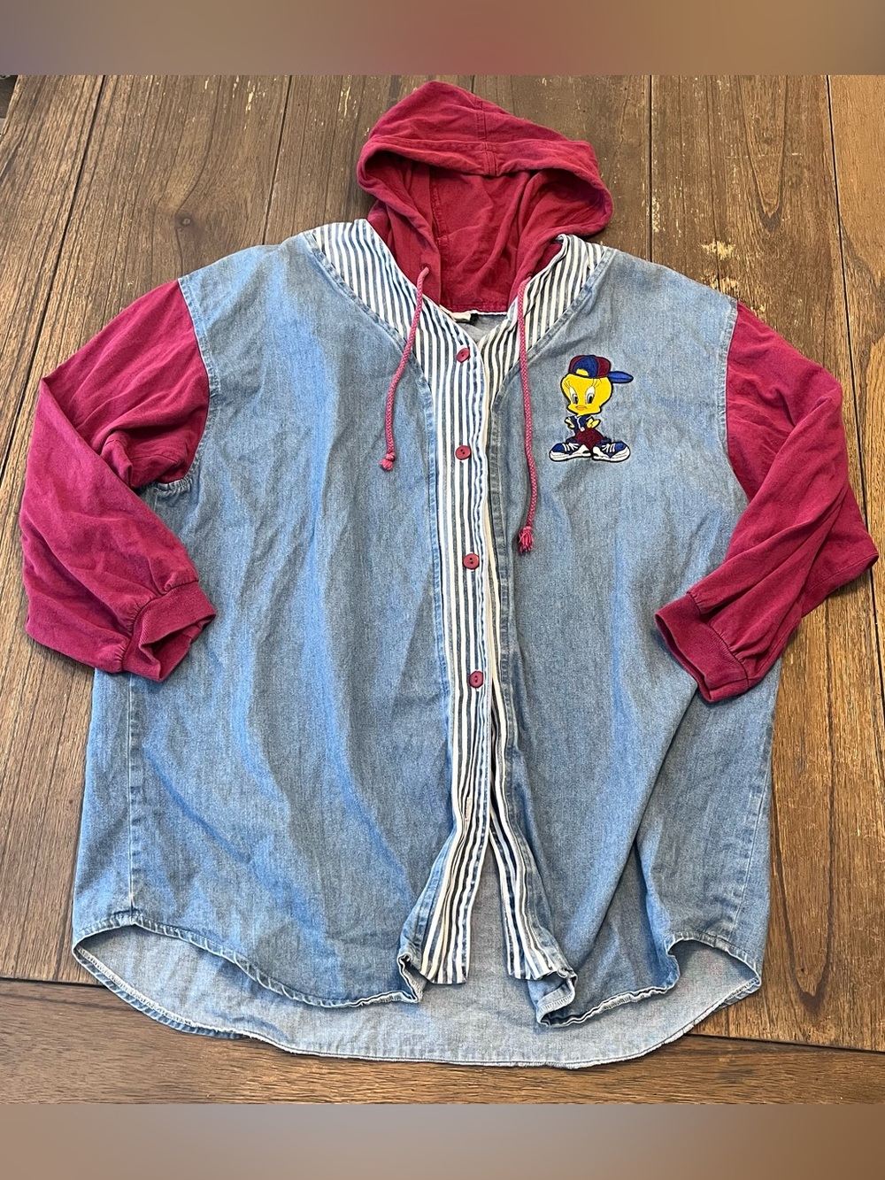 Vintage 1992 Tweety Bird Long Sleeve Button Down Hooded Shirt size Large